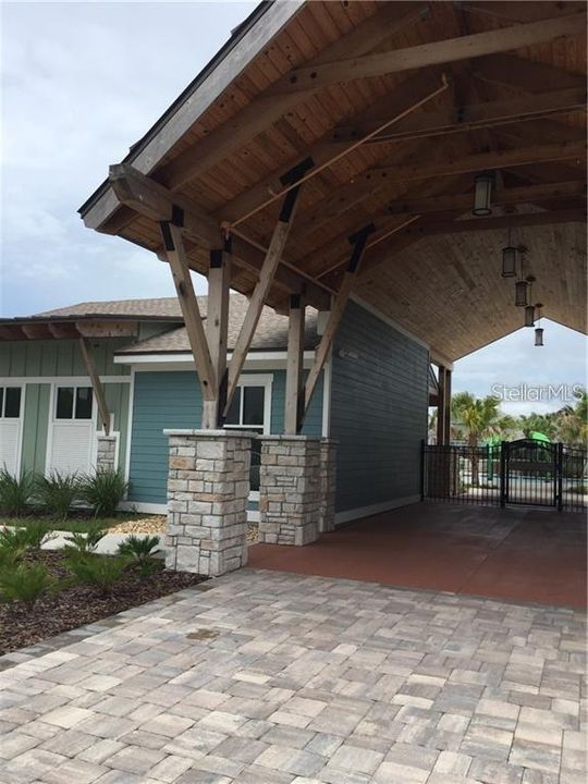 出租: $3,150 (4 贝兹, 3 浴室, 2476 平方英尺)