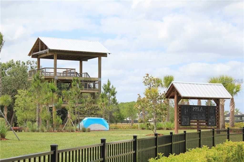 出租: $3,150 (4 贝兹, 3 浴室, 2476 平方英尺)