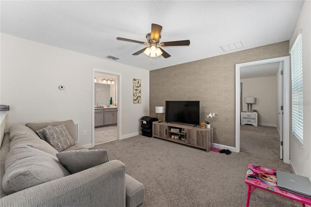 出租: $3,150 (4 贝兹, 3 浴室, 2476 平方英尺)