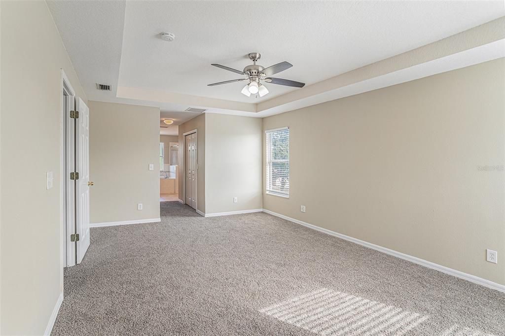 For Rent: $3,200 (4 beds, 2 baths, 2573 Square Feet)