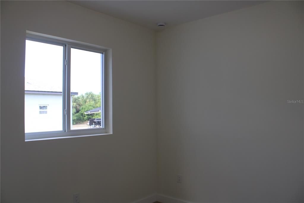 En Venta: $502,000 (5 camas, 3 baños, 2467 Pies cuadrados)