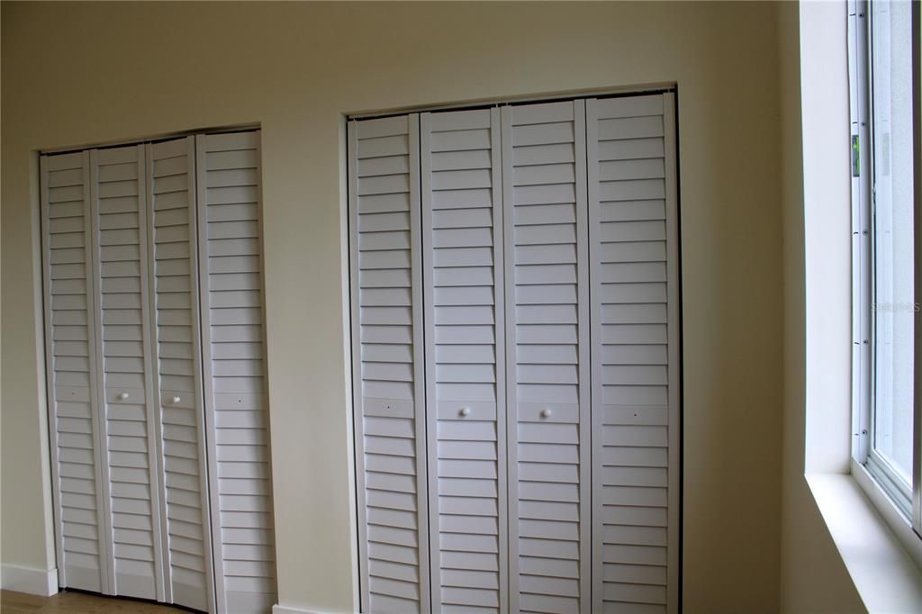 En Venta: $502,000 (5 camas, 3 baños, 2467 Pies cuadrados)