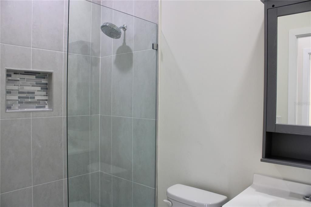 En Venta: $502,000 (5 camas, 3 baños, 2467 Pies cuadrados)