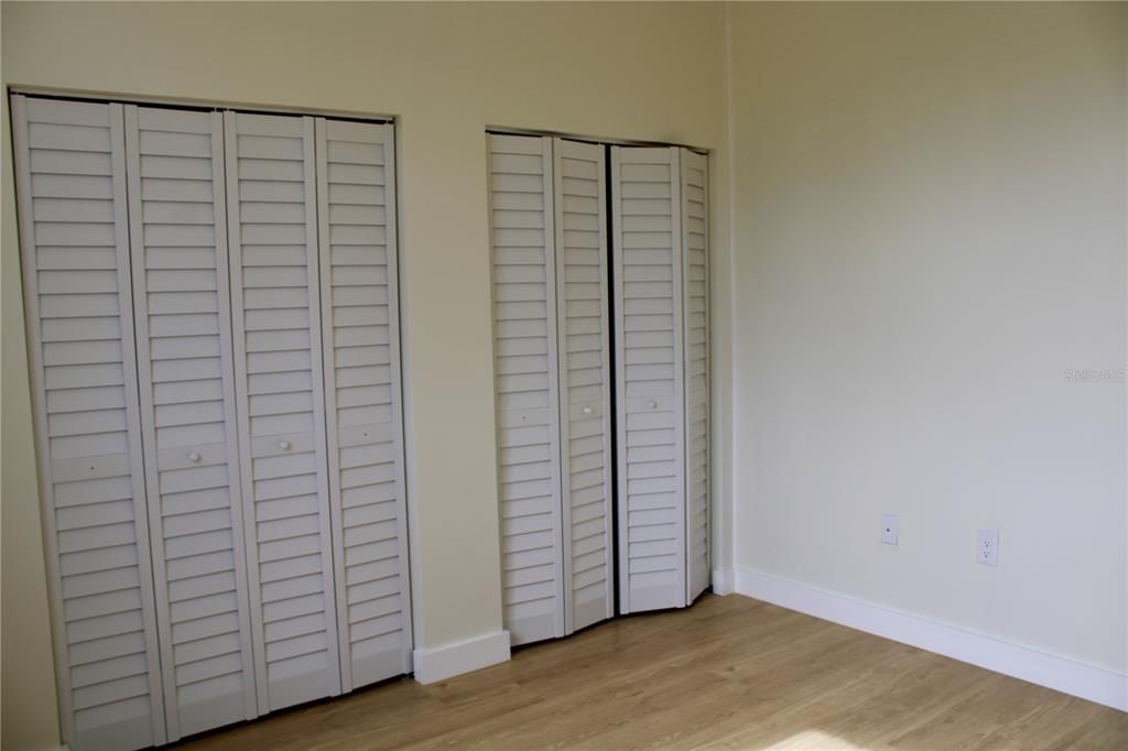 En Venta: $502,000 (5 camas, 3 baños, 2467 Pies cuadrados)