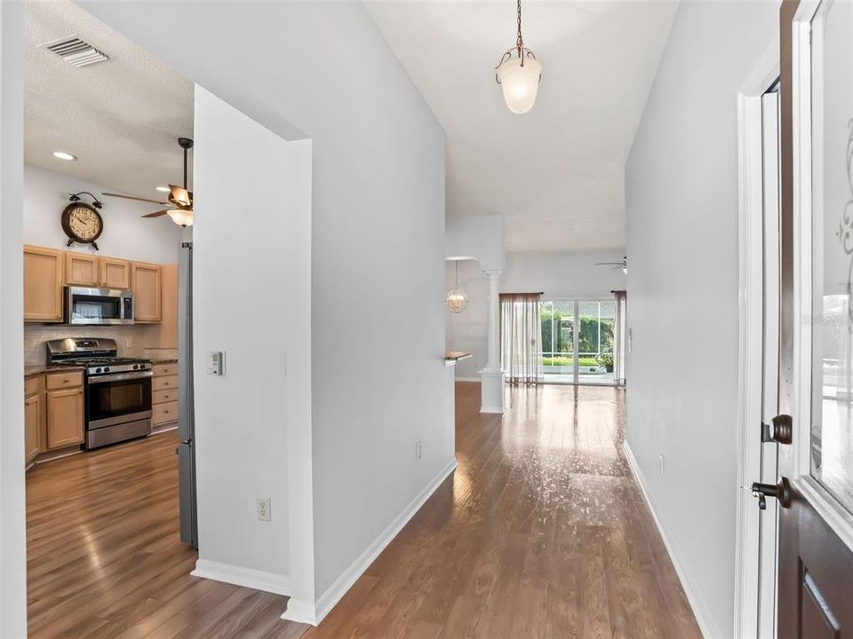 For Sale: $499,900 (3 beds, 2 baths, 1967 Square Feet)