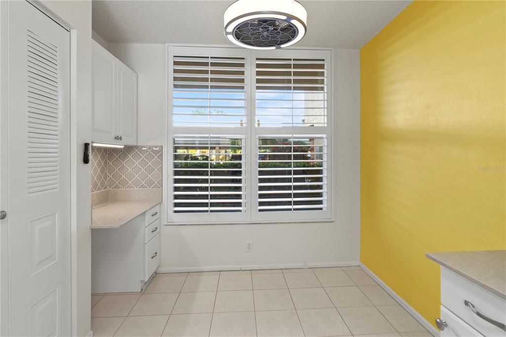 待售: $169,900 (1 贝兹, 2 浴室, 1020 平方英尺)