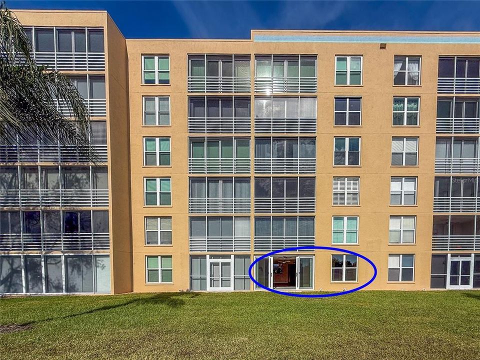 待售: $169,900 (1 贝兹, 2 浴室, 1020 平方英尺)