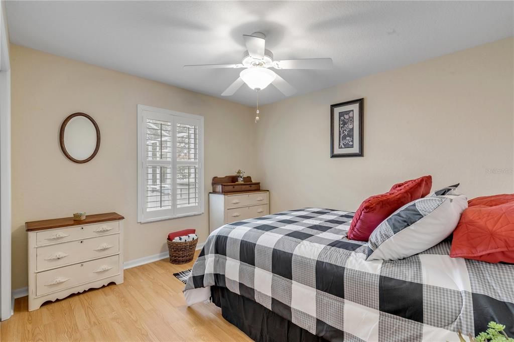 En Venta: $340,000 (3 camas, 2 baños, 1471 Pies cuadrados)