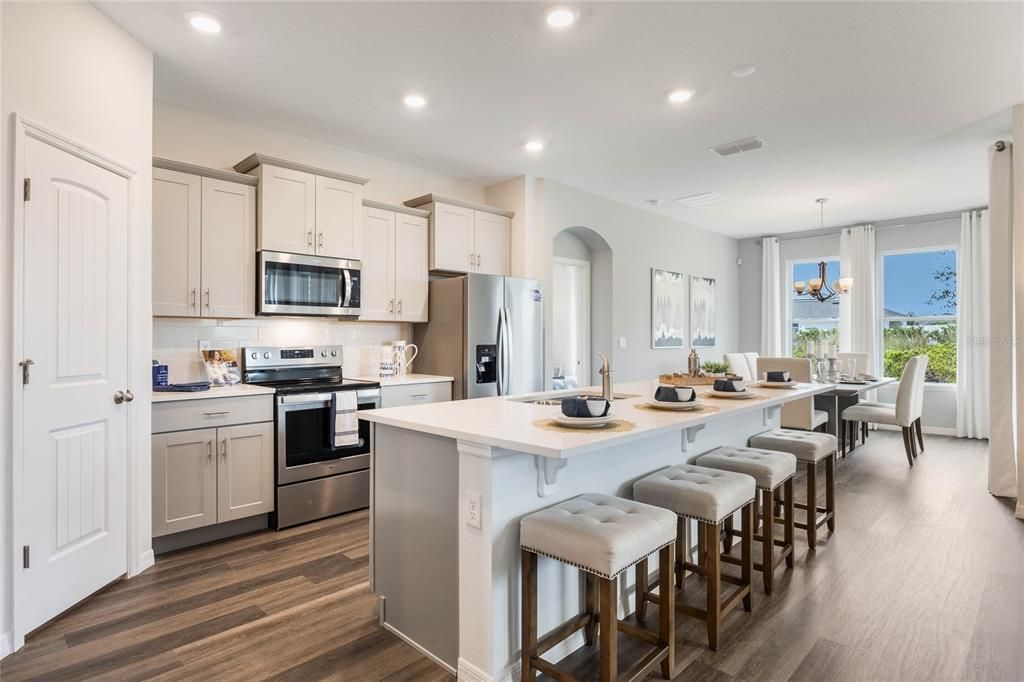 For Sale: $514,990 (4 beds, 3 baths, 2108 Square Feet)