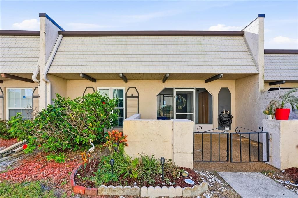 En Venta: $195,000 (2 camas, 2 baños, 1140 Pies cuadrados)