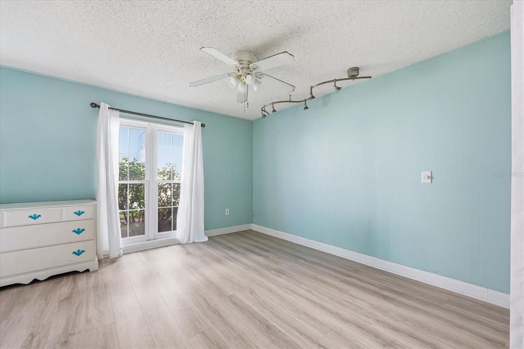 En Venta: $195,000 (2 camas, 2 baños, 1140 Pies cuadrados)