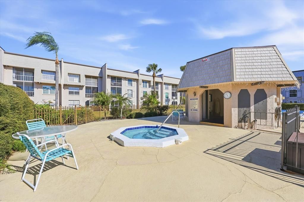 En Venta: $195,000 (2 camas, 2 baños, 1140 Pies cuadrados)