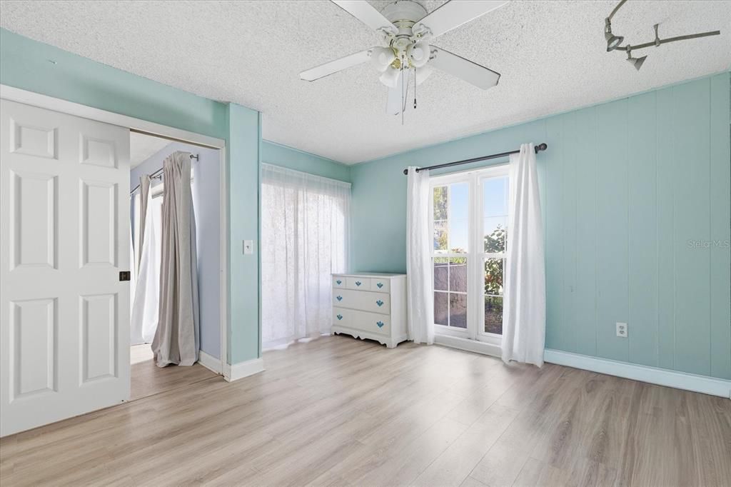 En Venta: $195,000 (2 camas, 2 baños, 1140 Pies cuadrados)