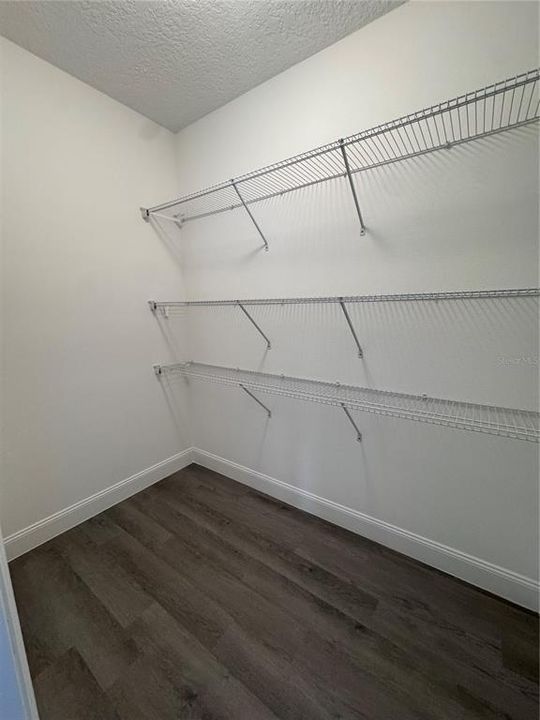 For Sale: $279,900 (3 beds, 2 baths, 1663 Square Feet)