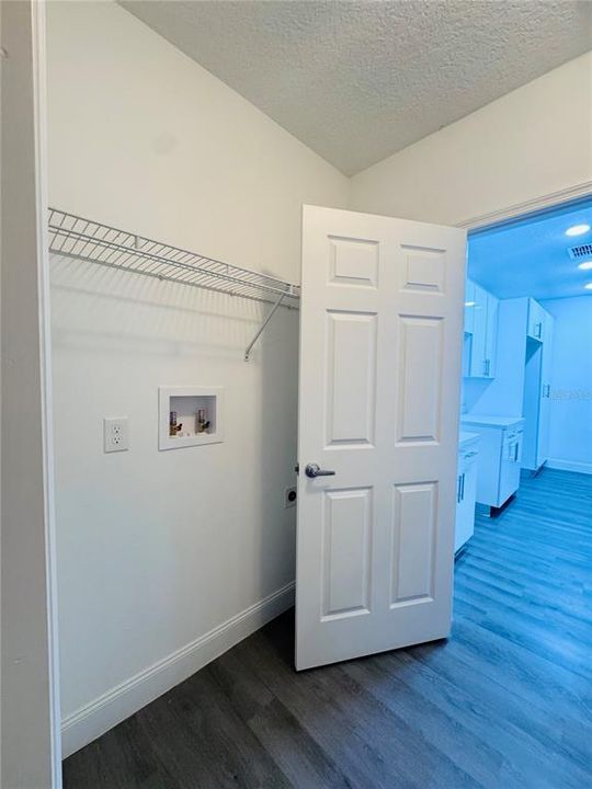 For Sale: $279,900 (3 beds, 2 baths, 1663 Square Feet)