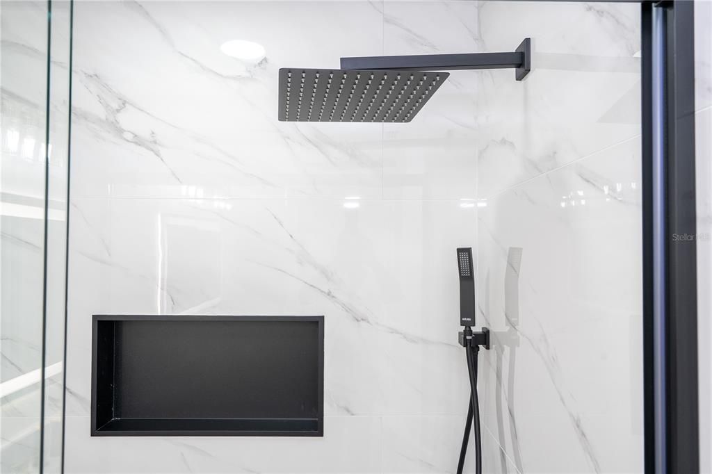 For Sale: $429,900 (2 beds, 2 baths, 1540 Square Feet)