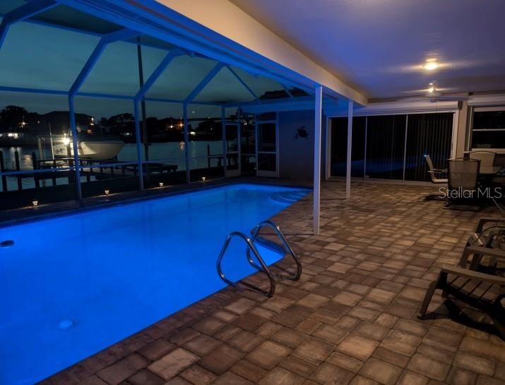 For Sale: $1,625,000 (4 beds, 3 baths, 2582 Square Feet)