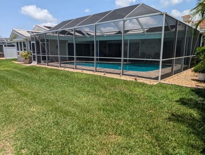 For Sale: $1,625,000 (4 beds, 3 baths, 2582 Square Feet)