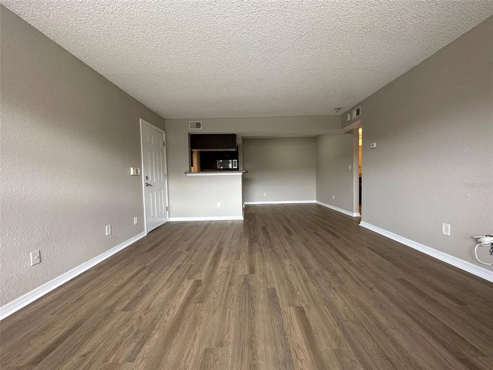 En Renta: $1,400 (1 camas, 1 baños, 642 Pies cuadrados)