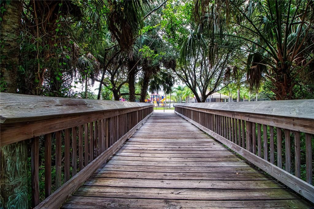 待售: $725,000 (3 贝兹, 2 浴室, 2296 平方英尺)