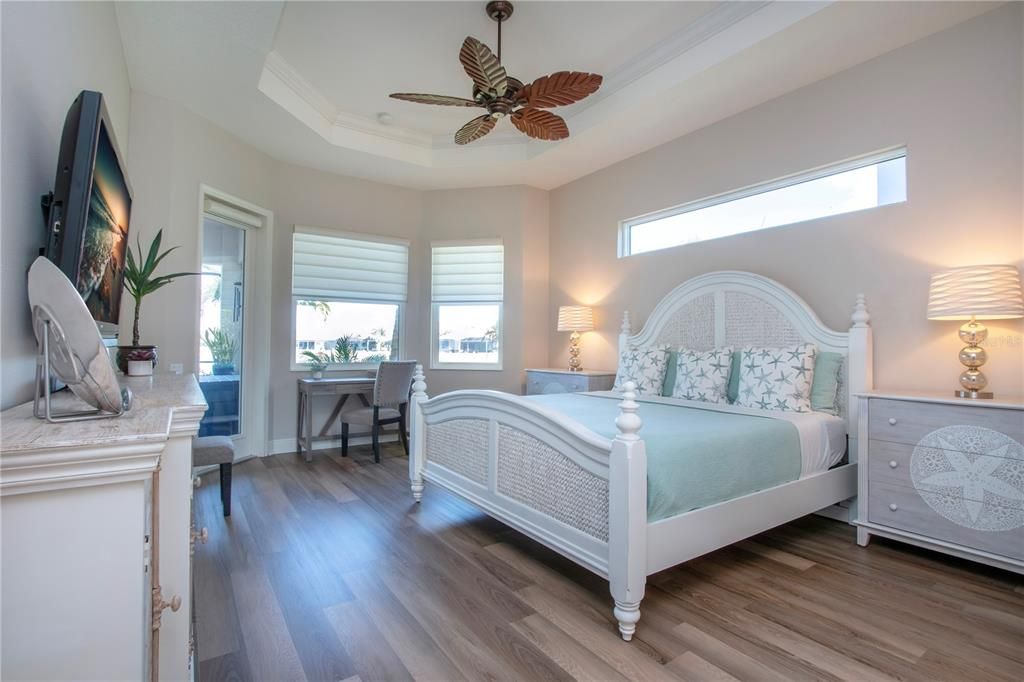 待售: $725,000 (3 贝兹, 2 浴室, 2296 平方英尺)