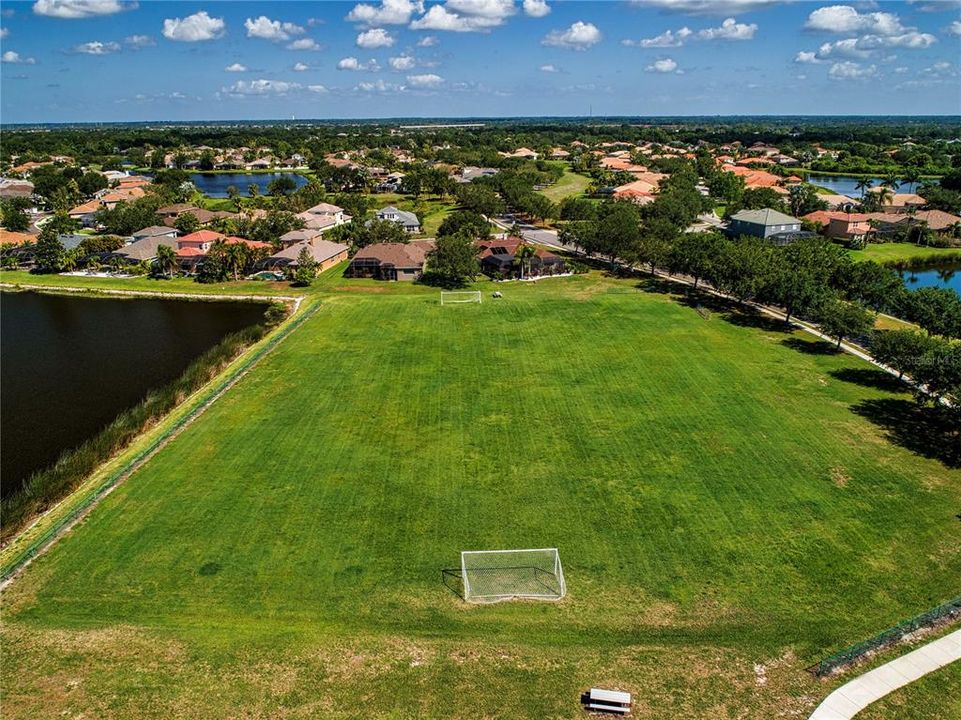 待售: $725,000 (3 贝兹, 2 浴室, 2296 平方英尺)