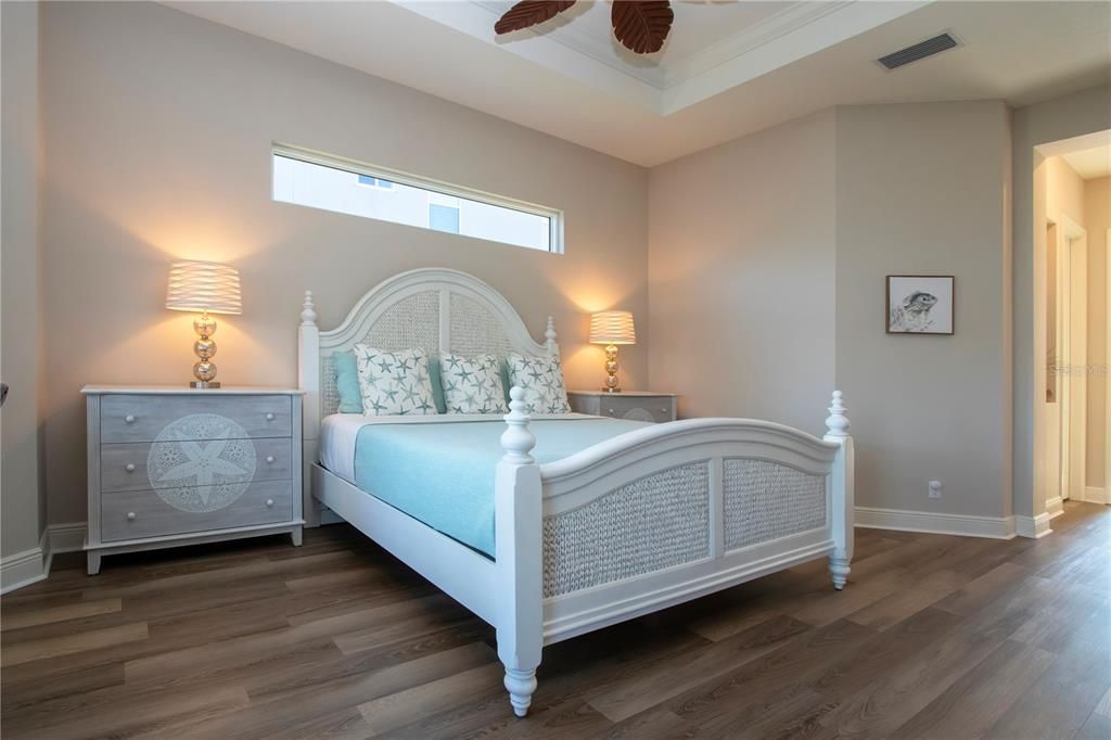 待售: $725,000 (3 贝兹, 2 浴室, 2296 平方英尺)