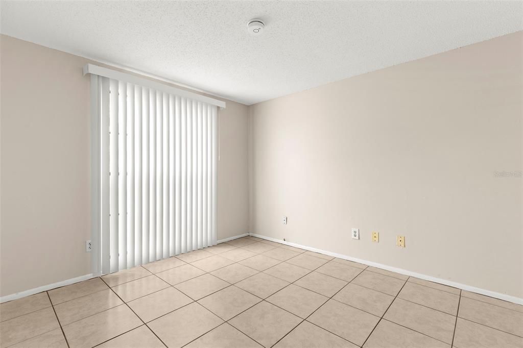 For Sale: $335,000 (3 beds, 2 baths, 1158 Square Feet)