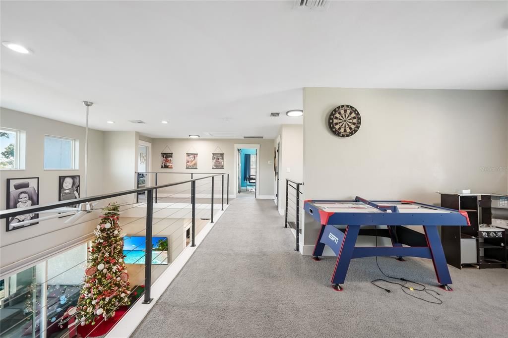 En Venta: $599,000 (4 camas, 3 baños, 3112 Pies cuadrados)