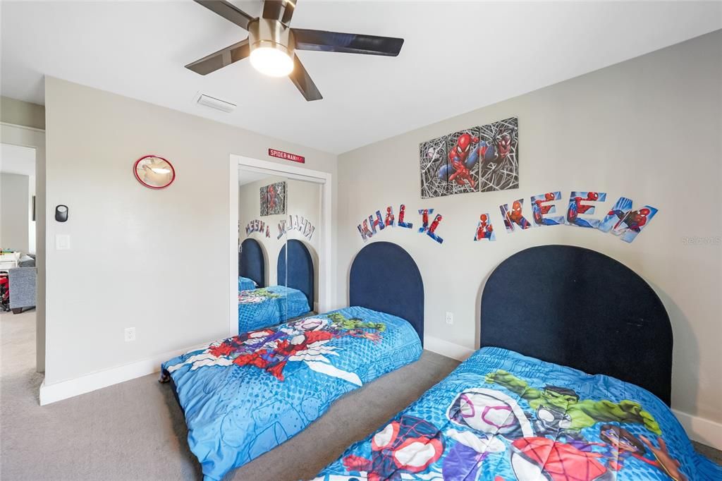 En Venta: $599,000 (4 camas, 3 baños, 3112 Pies cuadrados)