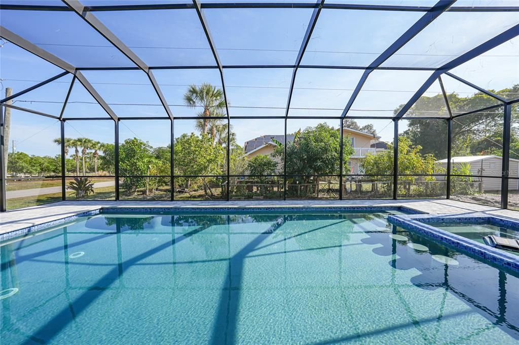 En Venta: $599,000 (4 camas, 3 baños, 3112 Pies cuadrados)