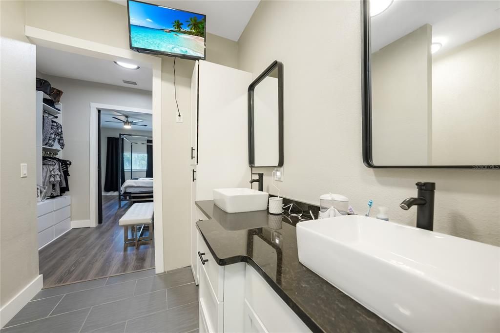 En Venta: $599,000 (4 camas, 3 baños, 3112 Pies cuadrados)