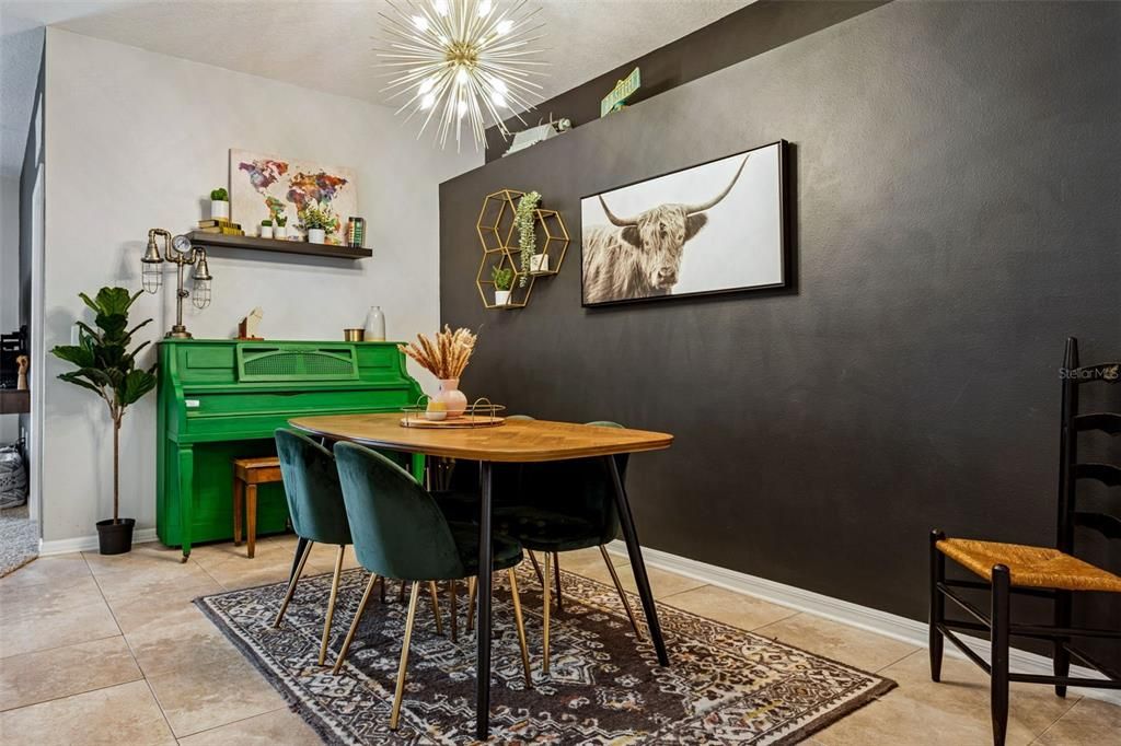 待售: $375,000 (3 贝兹, 2 浴室, 1530 平方英尺)