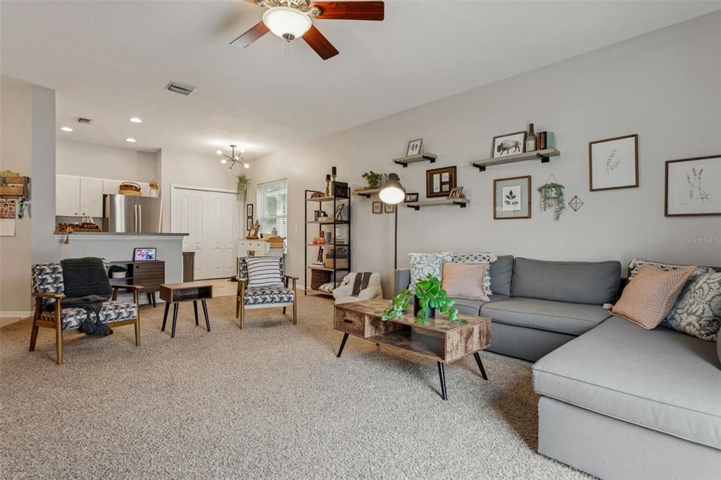 待售: $375,000 (3 贝兹, 2 浴室, 1530 平方英尺)