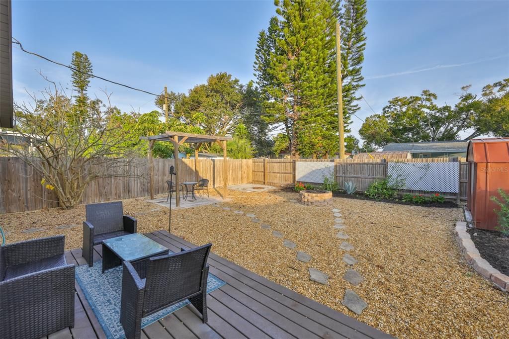 For Rent: $3,200 (3 beds, 2 baths, 1456 Square Feet)