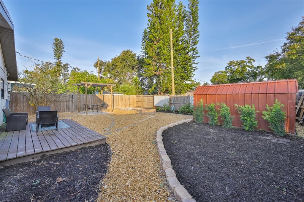 For Rent: $3,200 (3 beds, 2 baths, 1456 Square Feet)