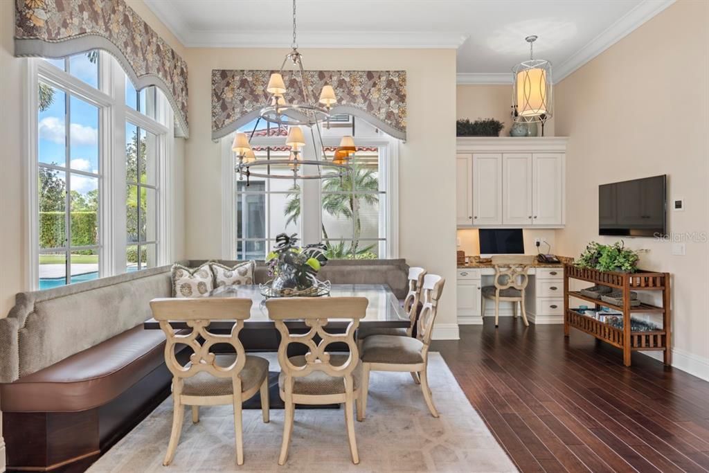 For Sale: $18,500,000 (10 beds, 14 baths, 11524 Square Feet)