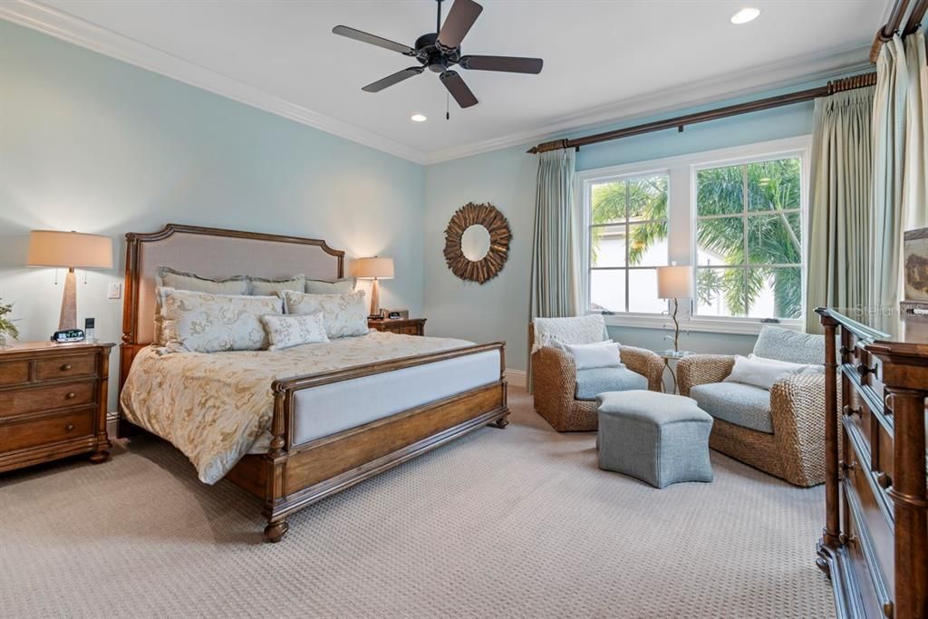 For Sale: $18,500,000 (10 beds, 14 baths, 11524 Square Feet)