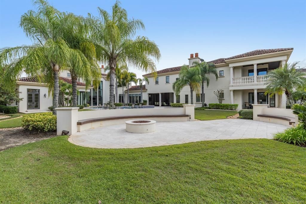 For Sale: $18,500,000 (10 beds, 14 baths, 11524 Square Feet)