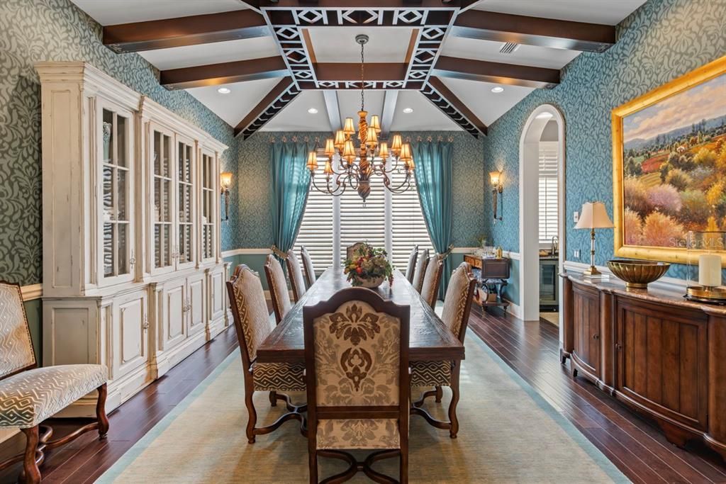 For Sale: $18,500,000 (10 beds, 14 baths, 11524 Square Feet)