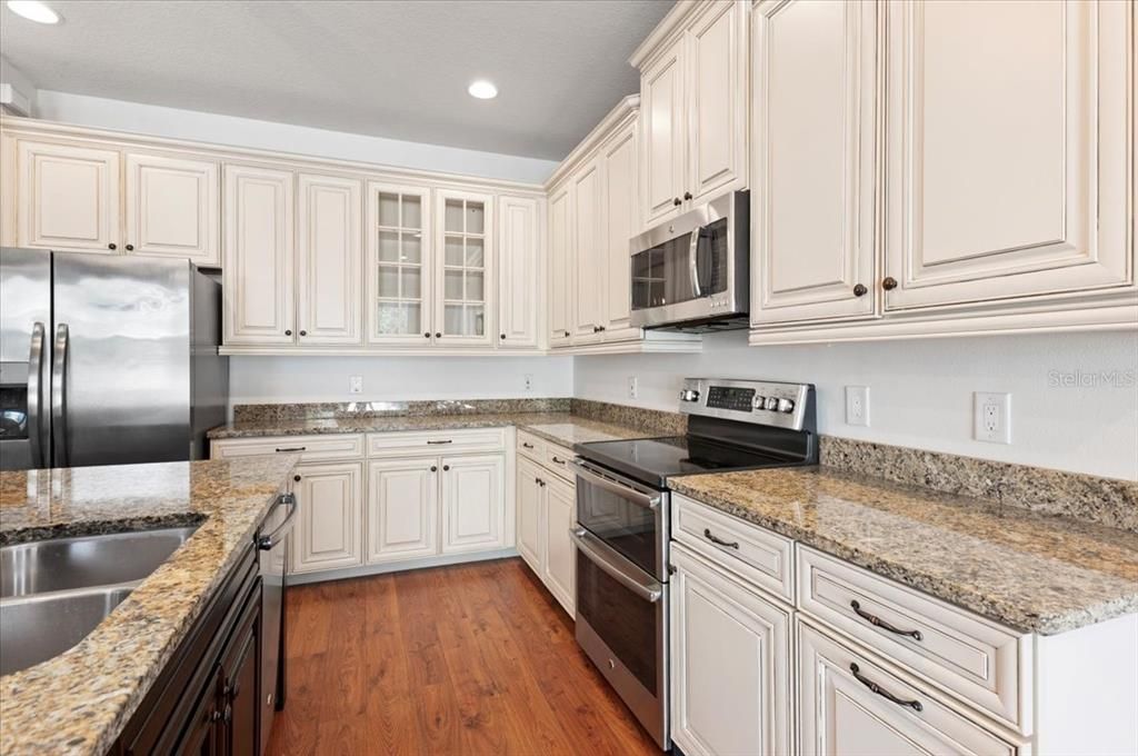 待售: $495,000 (4 贝兹, 2 浴室, 1861 平方英尺)