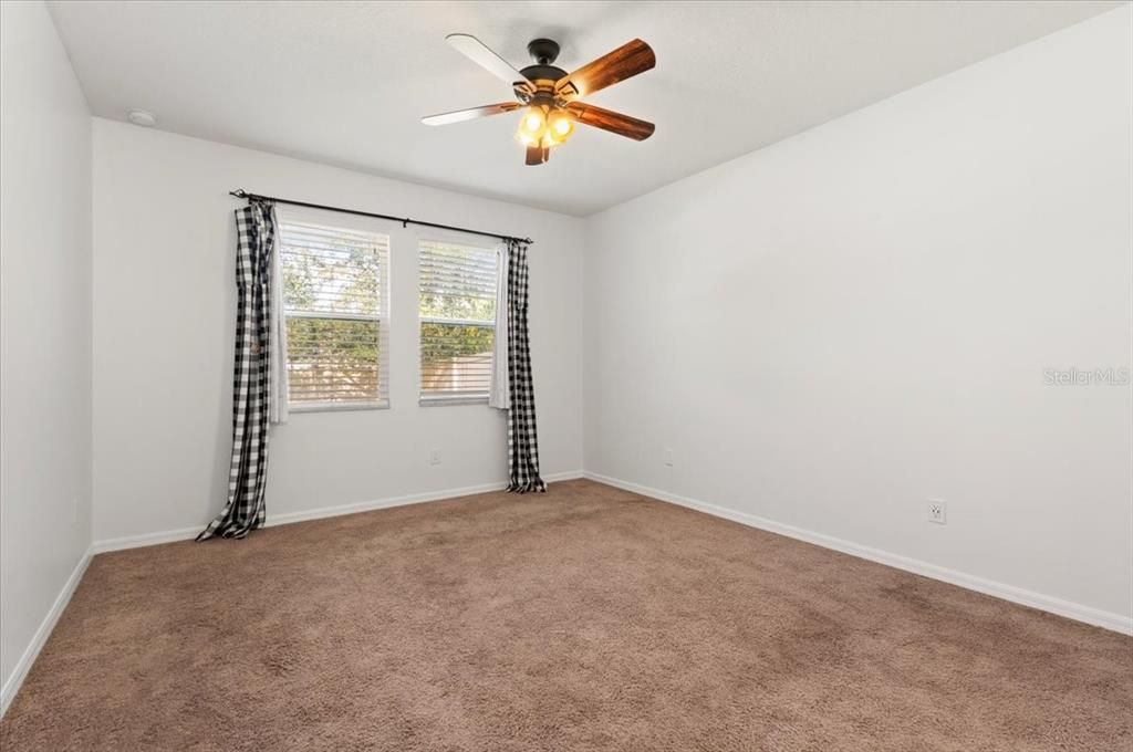 待售: $495,000 (4 贝兹, 2 浴室, 1861 平方英尺)