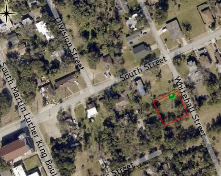 На продажу: $34,900 (0.42 acres)