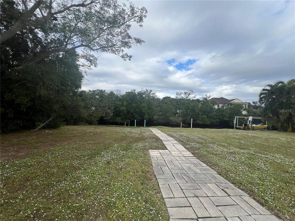 En Renta: $1,750 (2 camas, 2 baños, 1376 Pies cuadrados)