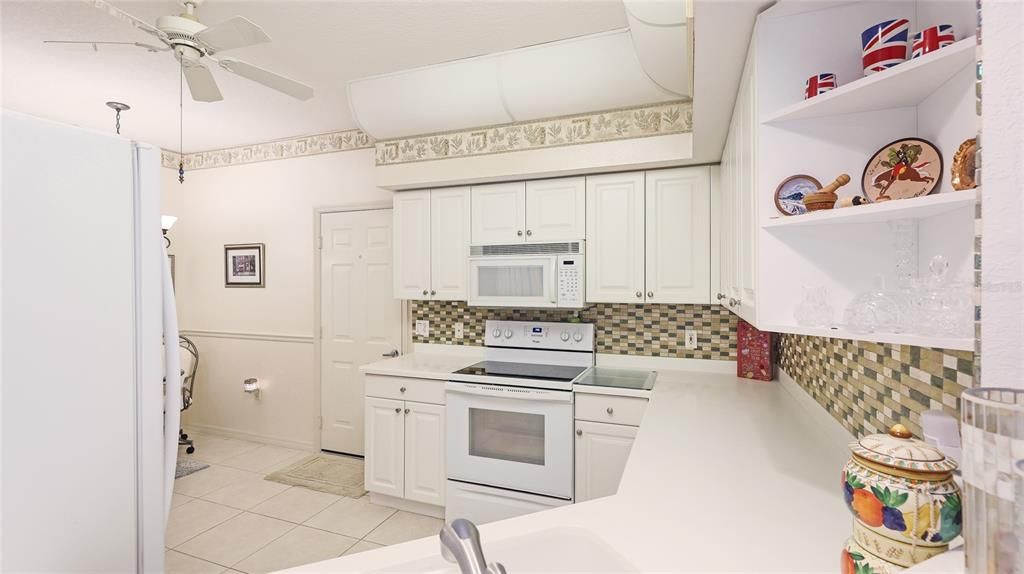 En Venta: $245,000 (2 camas, 2 baños, 1352 Pies cuadrados)