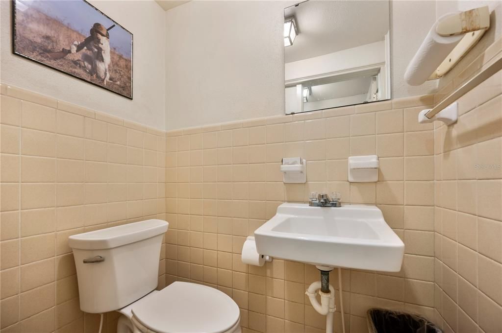 待售: $650,000 (0 贝兹, 0 浴室, 2997 平方英尺)