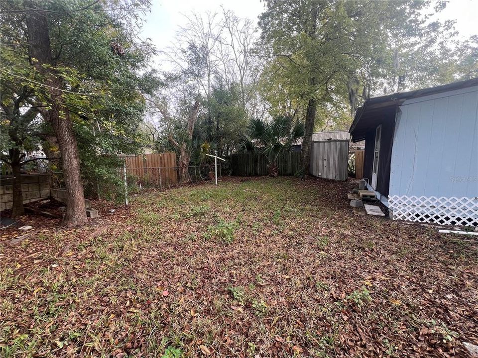 На продажу: $125,000 (2 спален, 1 ванн, 792 Квадратных фут)