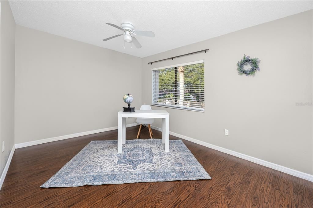 For Sale: $199,000 (2 beds, 2 baths, 1056 Square Feet)