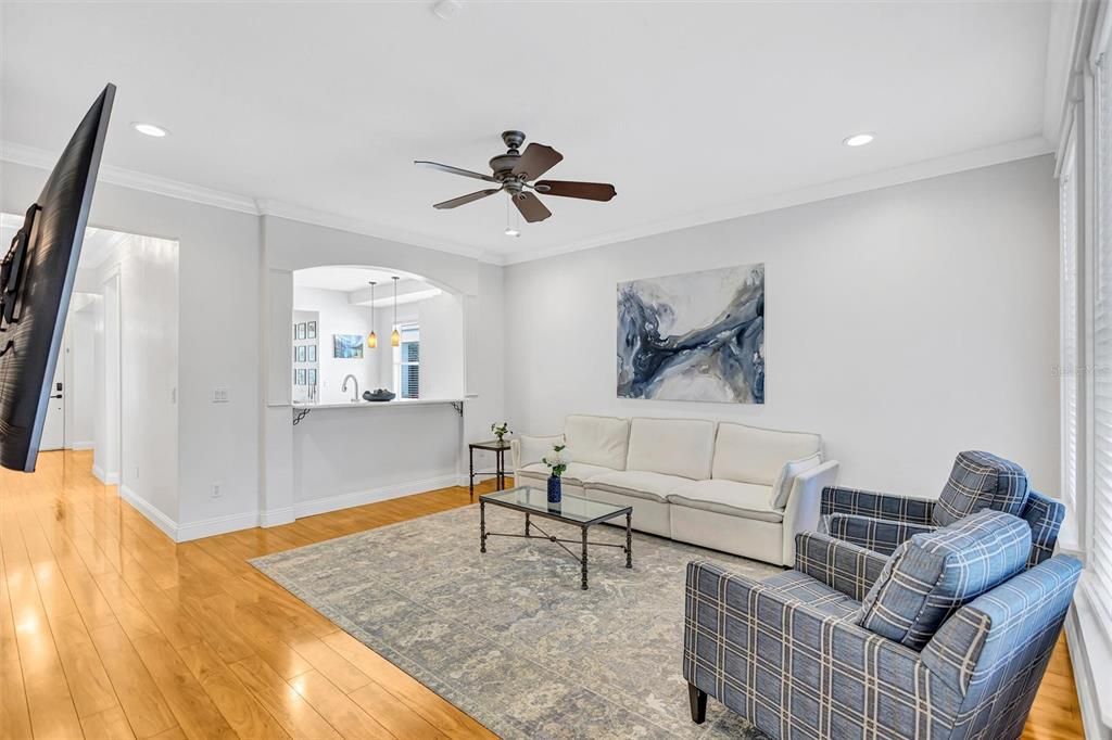 На продажу: $449,000 (3 спален, 2 ванн, 1514 Квадратных фут)