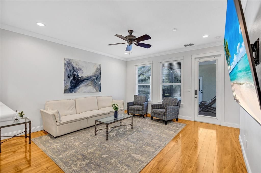 На продажу: $449,000 (3 спален, 2 ванн, 1514 Квадратных фут)